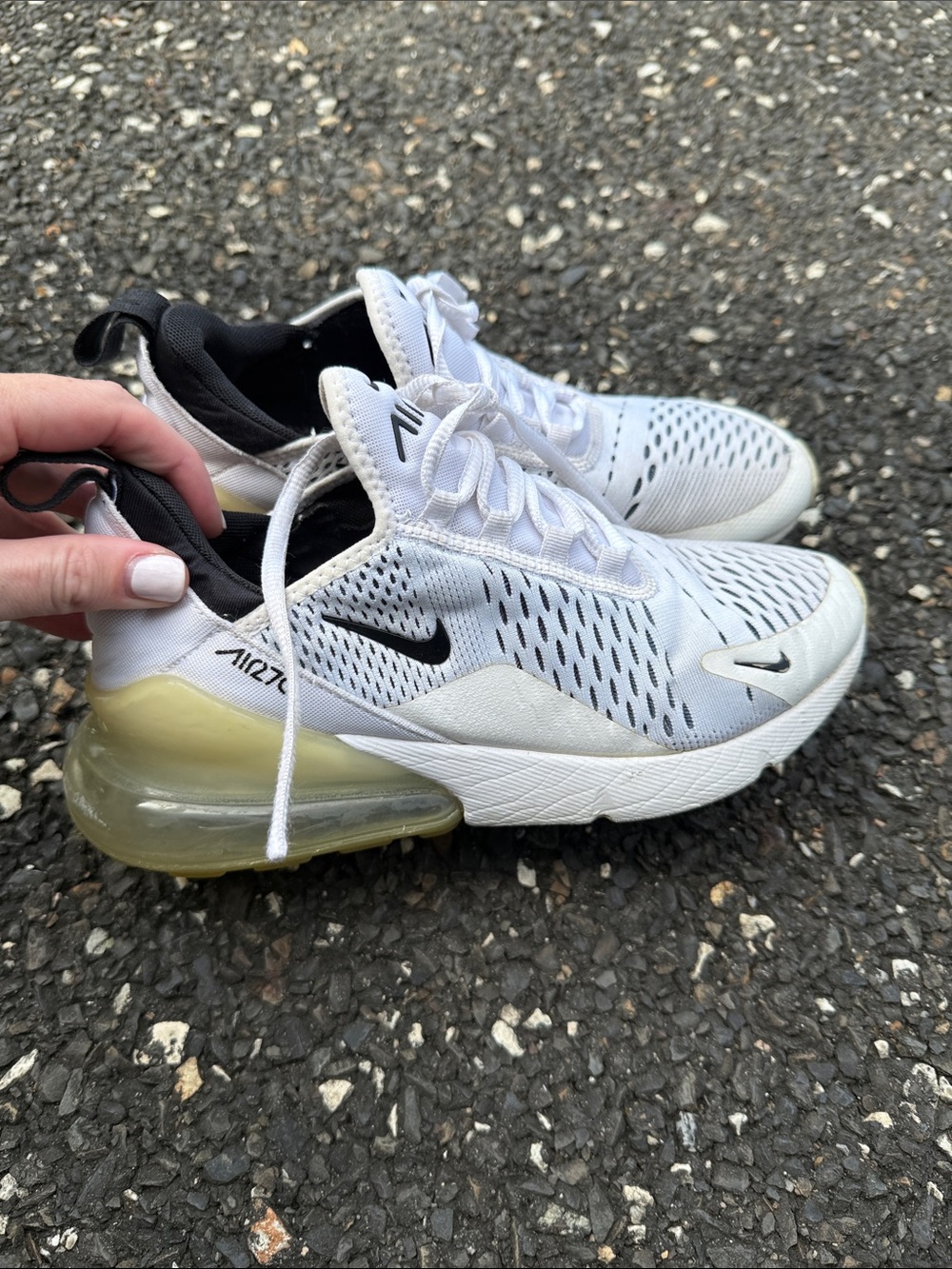 Women’s Nike sneakers